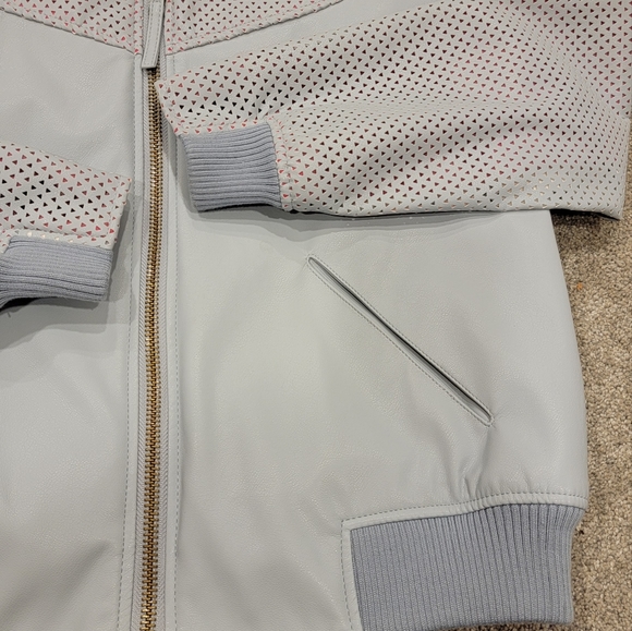 TOPSHOP  NEW  $110 Idol Perforated Faux Leather Bomber Jacket in Blue in size 4 - Picture 8 of 12